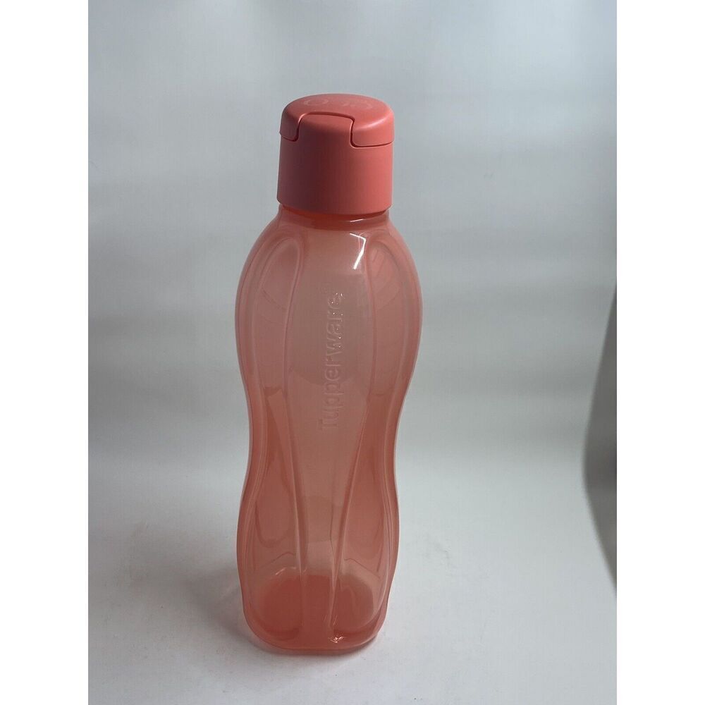 Tupperware Water Bottle 16 ounce Tumbler ~ Screw Top Seal ~ Orange/Peach